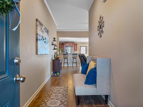 3rd image of 5439 Heritage Valley Dr