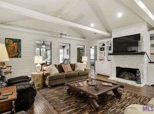 15725 Castle Ridge Ave, Baton Rouge, LA 70817