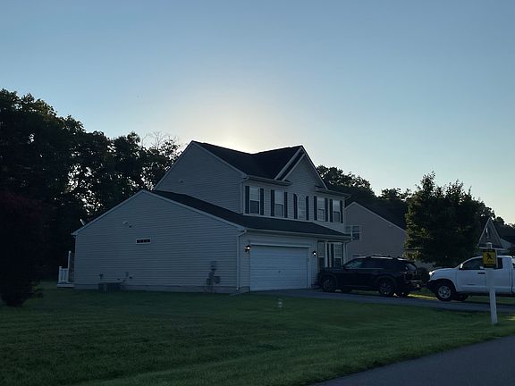 3rd image of 23130 Pine Run