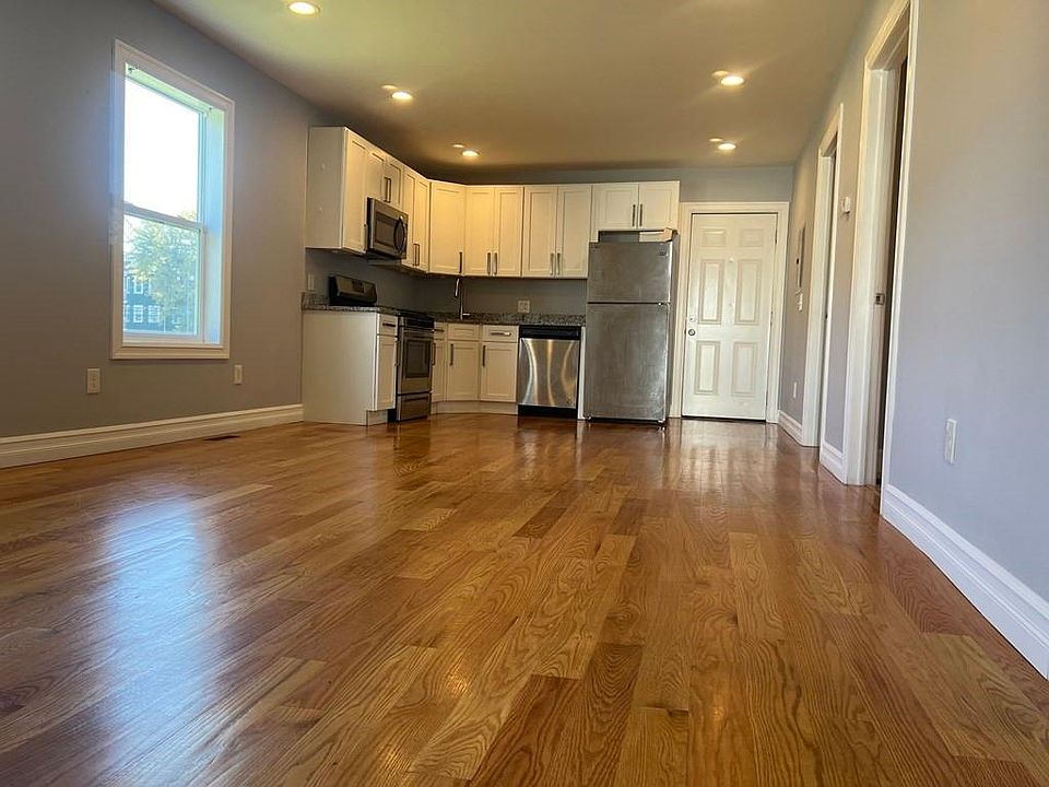 1st image of 14 Lewis Ave Floor 1