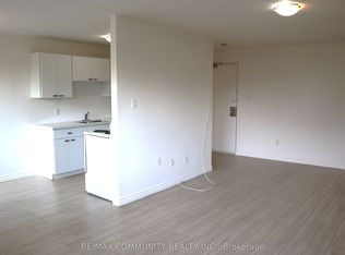 1765 Lawrence Ave E UNIT 407, Toronto, ON M1R 2X8