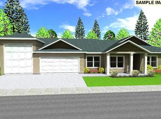 155 Gassman Rd, Castle Rock, WA 98611