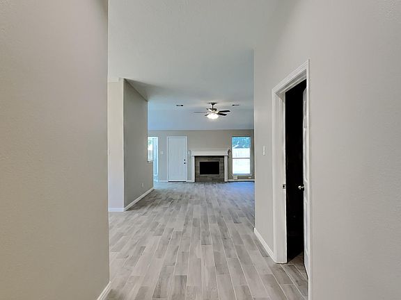 2nd image of 6730 Glenhope Dr