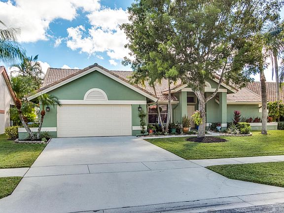 3rd image of 6092 Wedgewood Village Cir