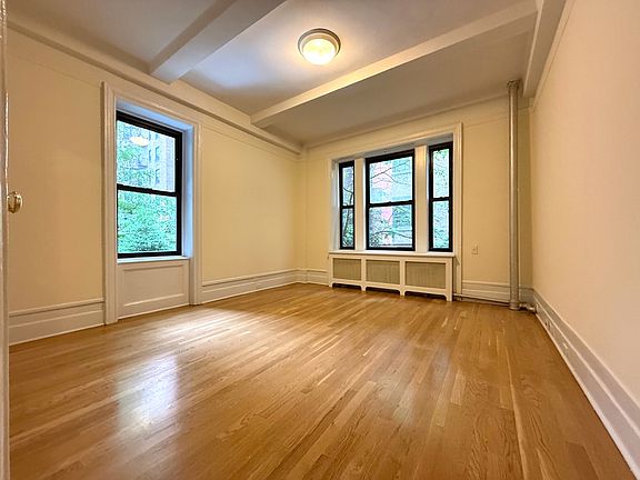 4th image of 150 W 80th St APT 2D