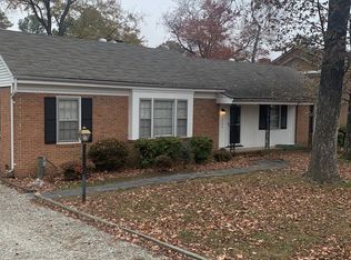 10532 Ashburn Rd, North Chesterfield, VA 23235