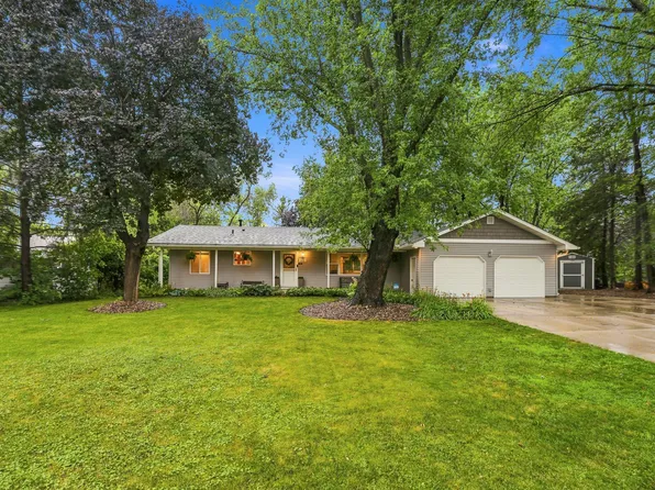 8258 Hemingway Ave S, Cottage Grove, MN 55016