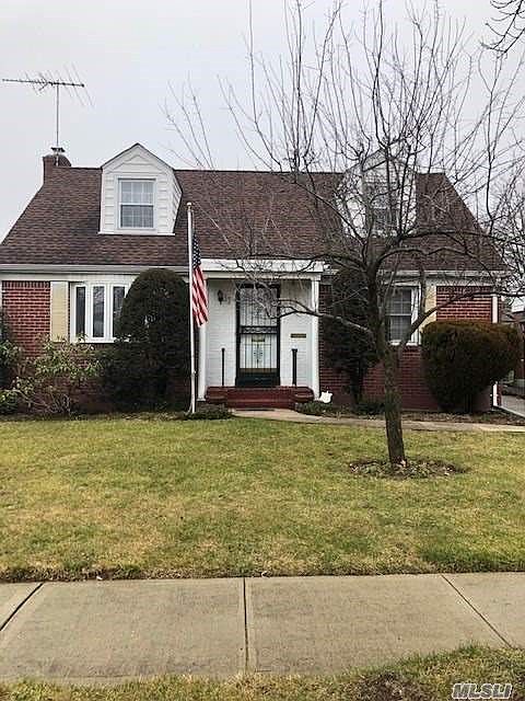 1st image of 43 Laurel Dr