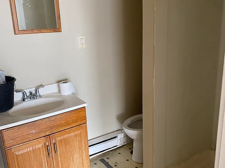 1508 W Turner St #4 — Photo 4