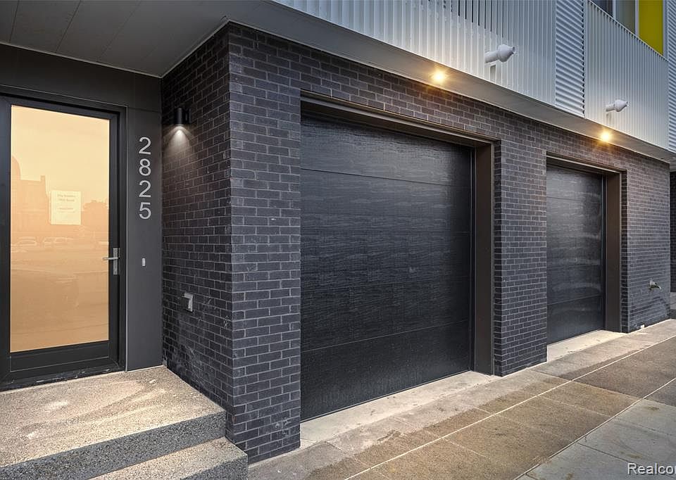 1st image of 221 Alfred St #Vzbi6x
