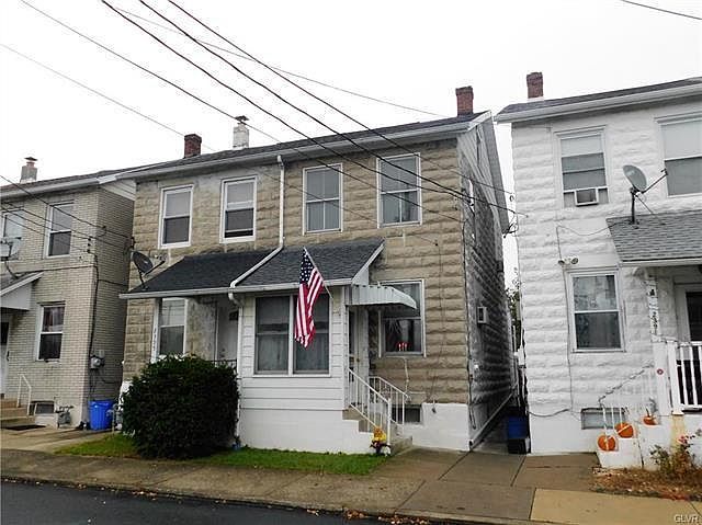 1st image of 2393 Dewey Ave