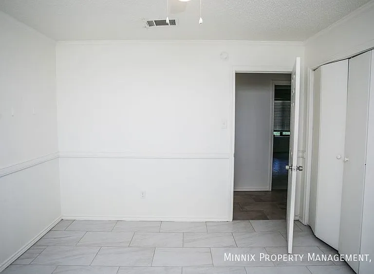 5321 121st St — Photo 10