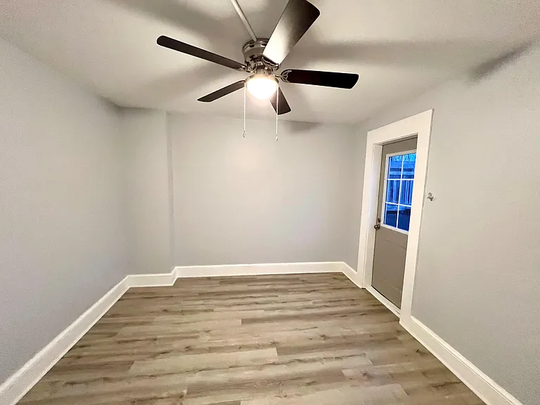 710 N Queen St #2 — Photo 15