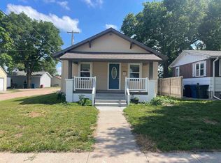 507 E 23rd St, Kearney, NE 68847