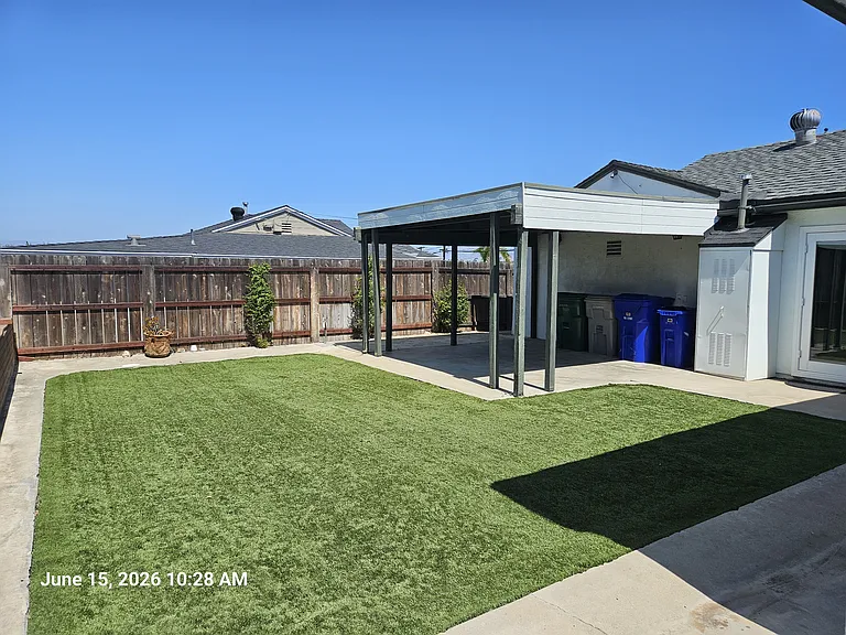 6486 Winona Ave — Photo 26
