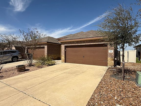 3rd image of 214 Kaspar Way