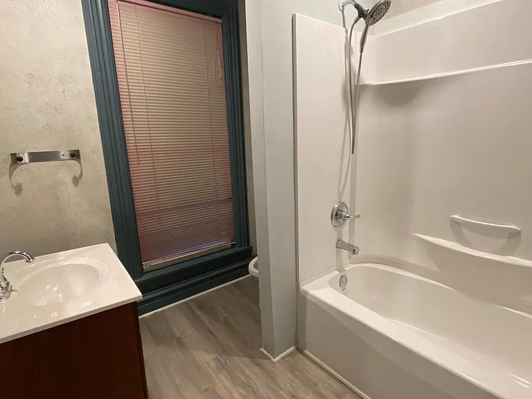 152 W Main Ave #2 — Photo 10
