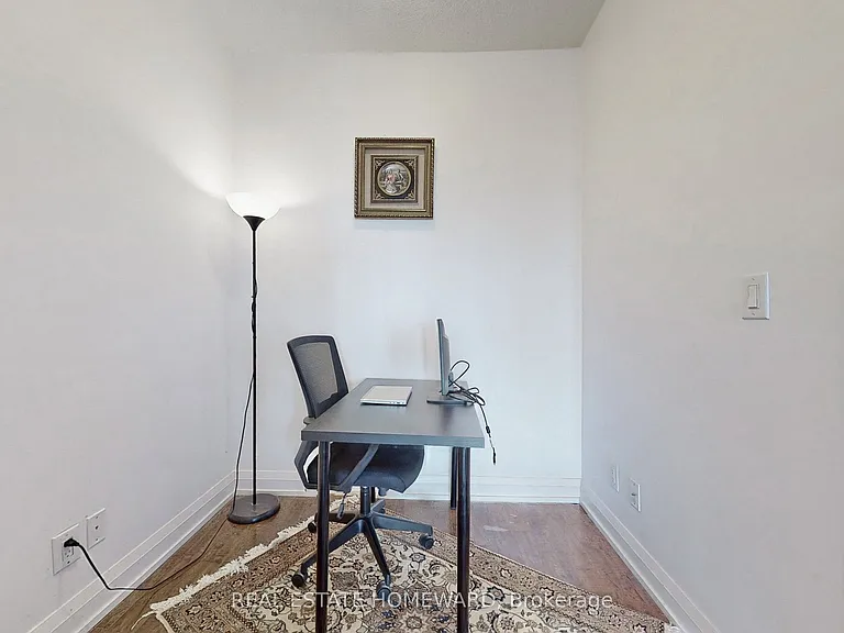 7161 Yonge St #2430 — Photo 21