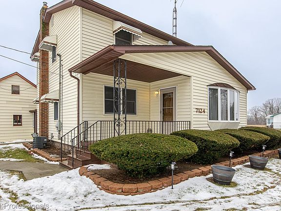 3rd image of 7124 N Jennings Rd