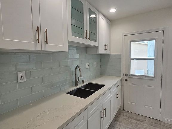 4th image of 15306 Bellflower Blvd #15306
