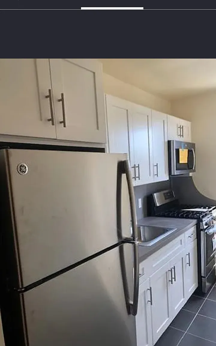 2 bed, 900 sqft, $2,800 — Photo 3