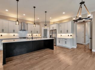 1016 Burchwood Ave #B, Nashville, TN 37216
