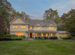 39 Joanne Ln, Weston, CT 06883