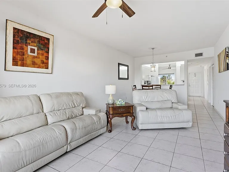 7765 Yardley Dr #313 — Photo 18