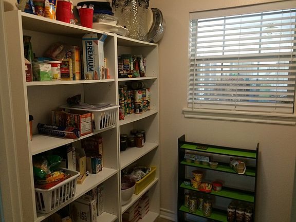 4th image of 6117 Deerfield Dr