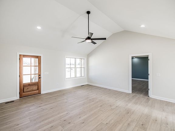 4th image of 676 Chipman Rd Lot 2