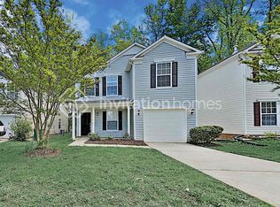 7112 Sycamore Grove Ct, Charlotte, NC 28227