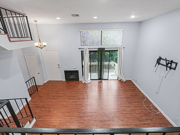 4th image of 8283 Willis Ave APT 11