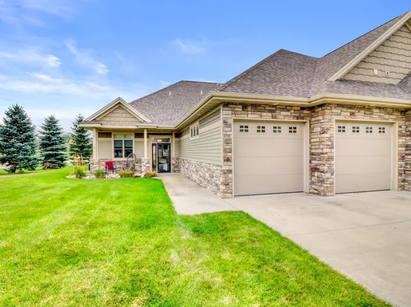 1869 McCarthy Ln, Detroit Lakes, MN 56501