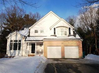 106 Hunter Rd, Uxbridge, MA 01569
