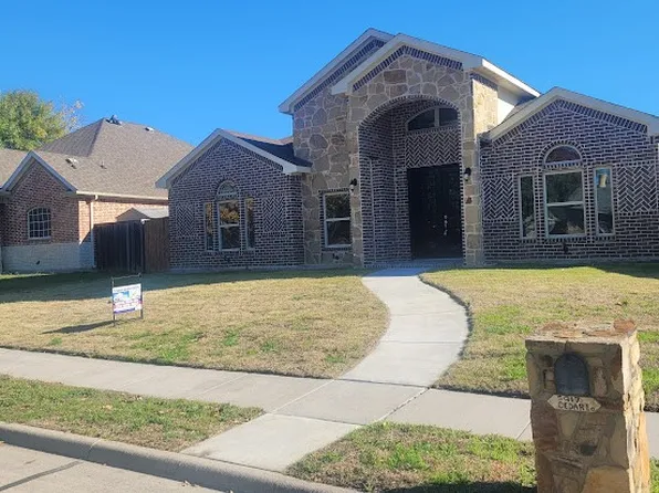 5917 Cedar Ln, Rowlett, TX 75089