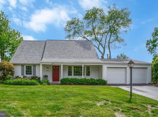 13225 Poplar Tree Rd, Fairfax, VA 22033