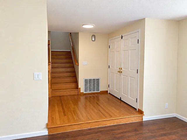 9257 Premier Way — Photo 3