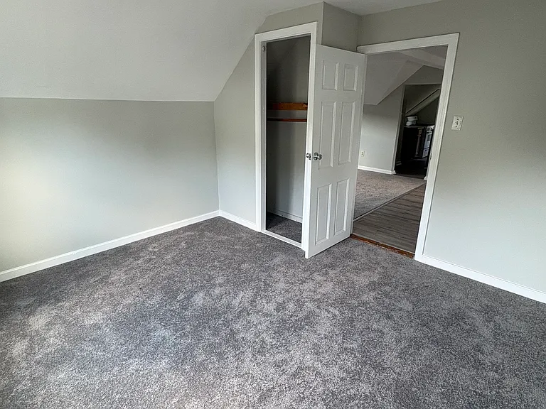 485 Coggeshall St #3 — Photo 5