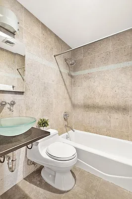 Sold by Compass | media 7