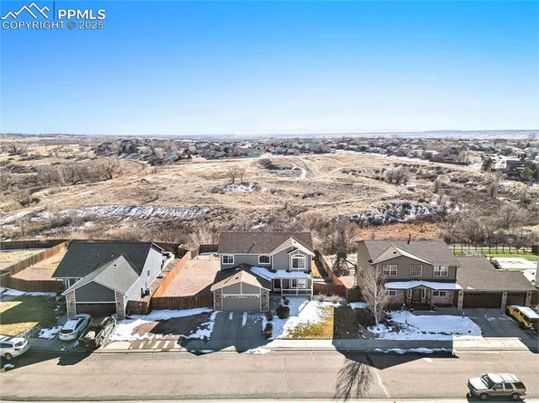 8219 Barn Swallow Grv, Colorado Springs, CO 80925