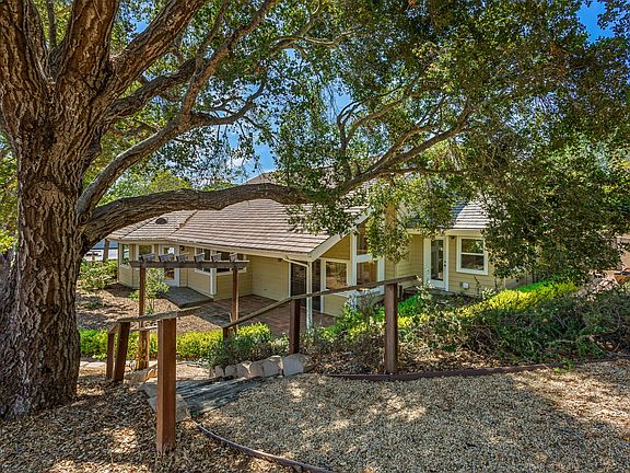 3rd image of 5190 Kara Dr