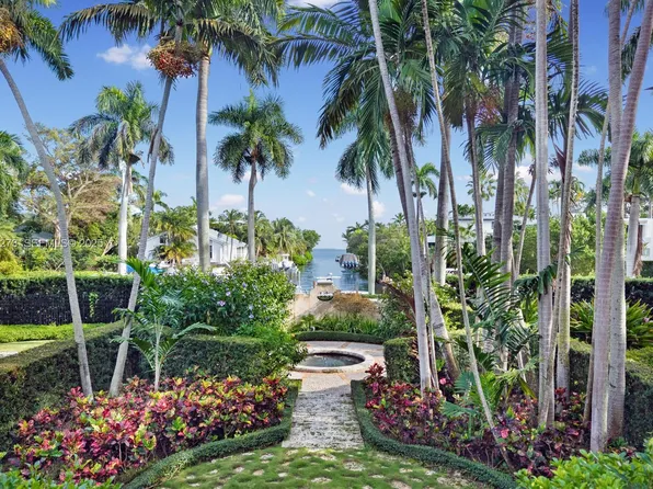 3467 N Moorings Way, Miami, FL 33133