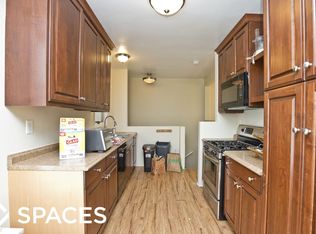 2149 Sherman Ave, Evanston, IL 60201