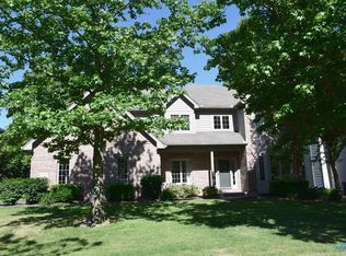 2307 Stonybrook Blvd, Sylvania, OH