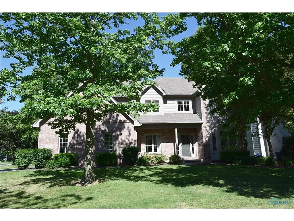 2307 Stonybrook Blvd photo 1