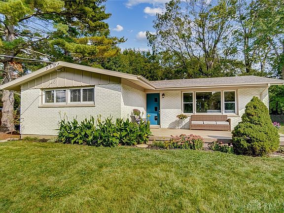 2nd image of 7468 Fruitwood Dr