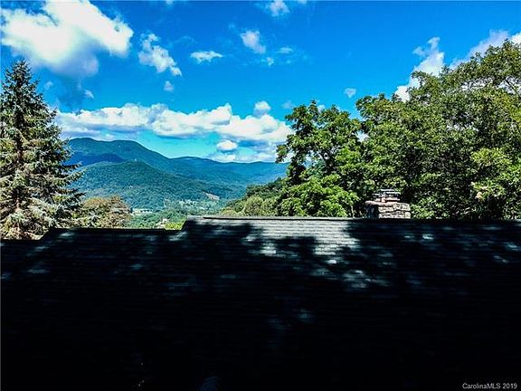 2nd image of 920 Countryside Dr