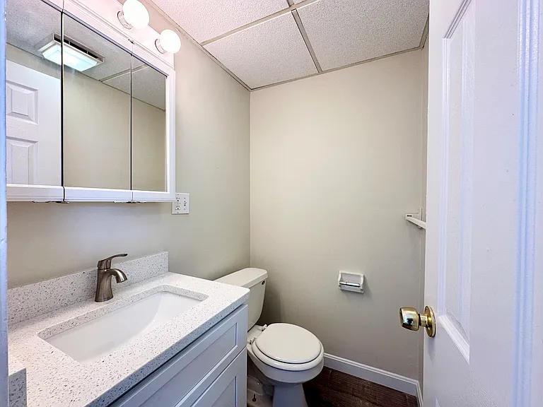 300 Smithfield Rd #Townhouse 10 — Photo 13