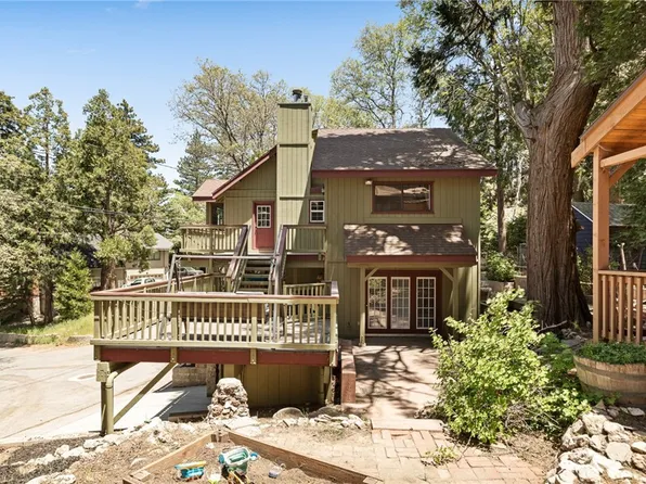 26249 Cedar Ln, Twin Peaks, CA 92391