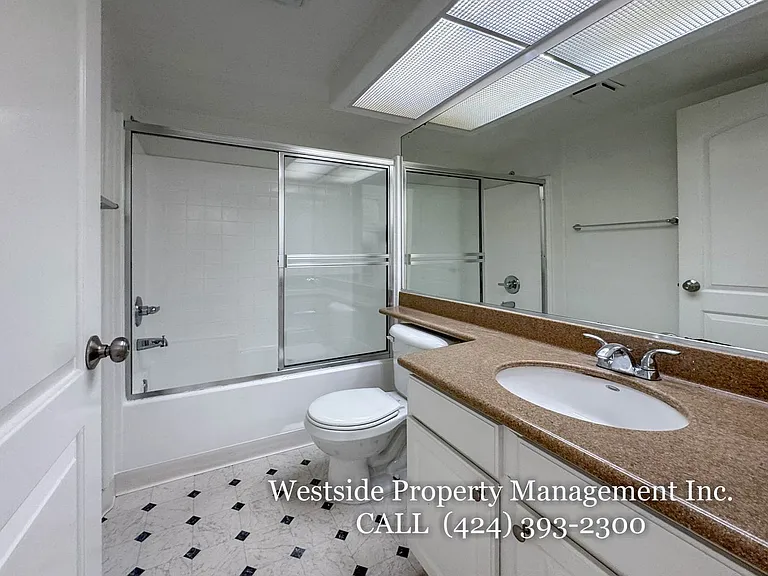 2149 S Bentley Ave #11065 — Photo 12